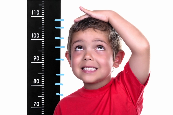 نقص هرمون النمو قد يجعل طفلك أقصر من المعدل الطبيعي للطول