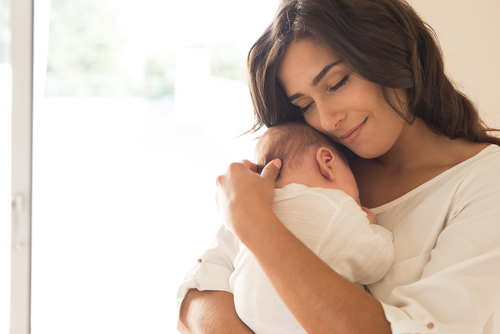 معلومات عن الرضاعة الطبيعية للأم والطفل.